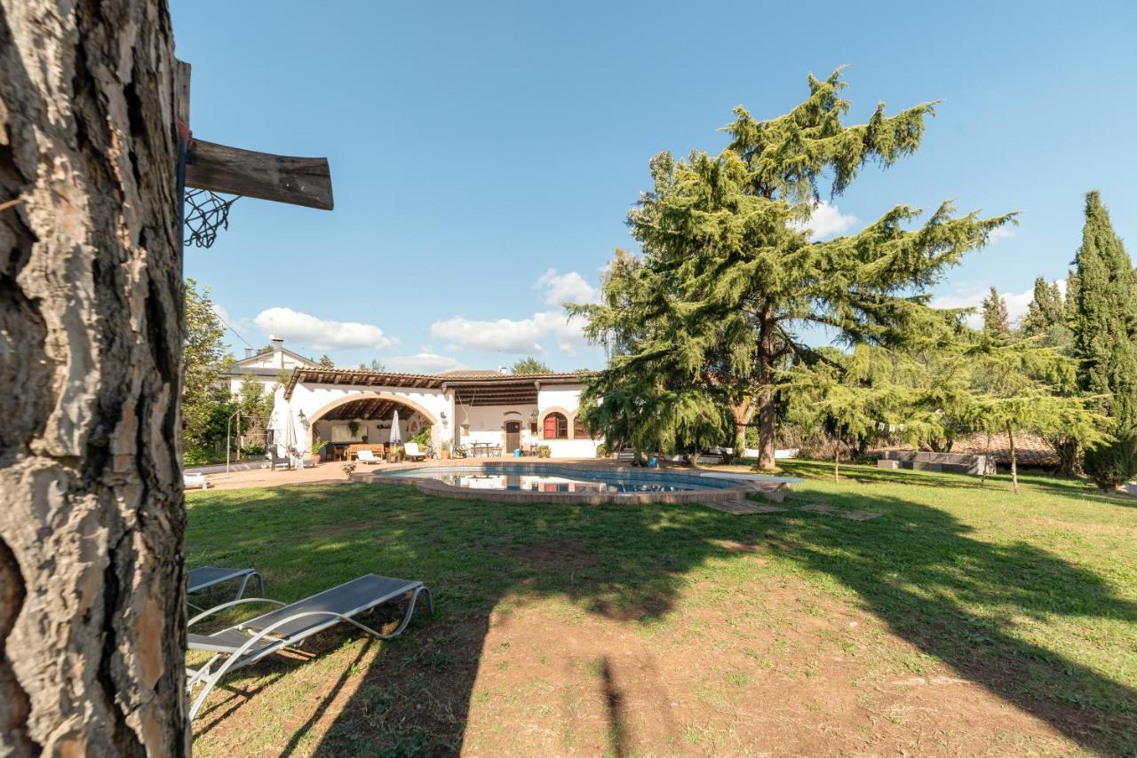Masia Can Manent Del Bosc S XVIII Santa Eulalia de Ronsaná Exterior photo